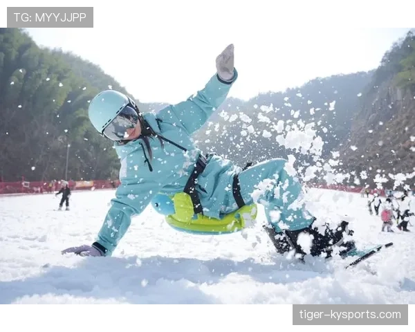 谷爱凌这冬天居然不是去滑雪场先开个奢华派对？我酸了！